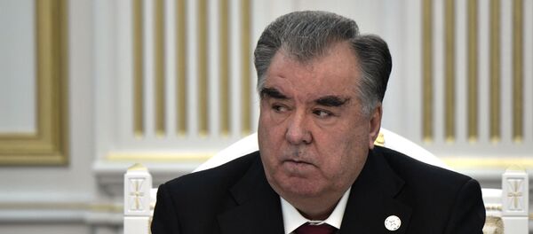 Президент Таджикистана Эмомали Рахмон  - Sputnik Тоҷикистон