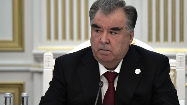 Президент Таджикистана Эмомали Рахмон на заседании Совета коллективной безопасности ОДКБ  - Sputnik Тоҷикистон
