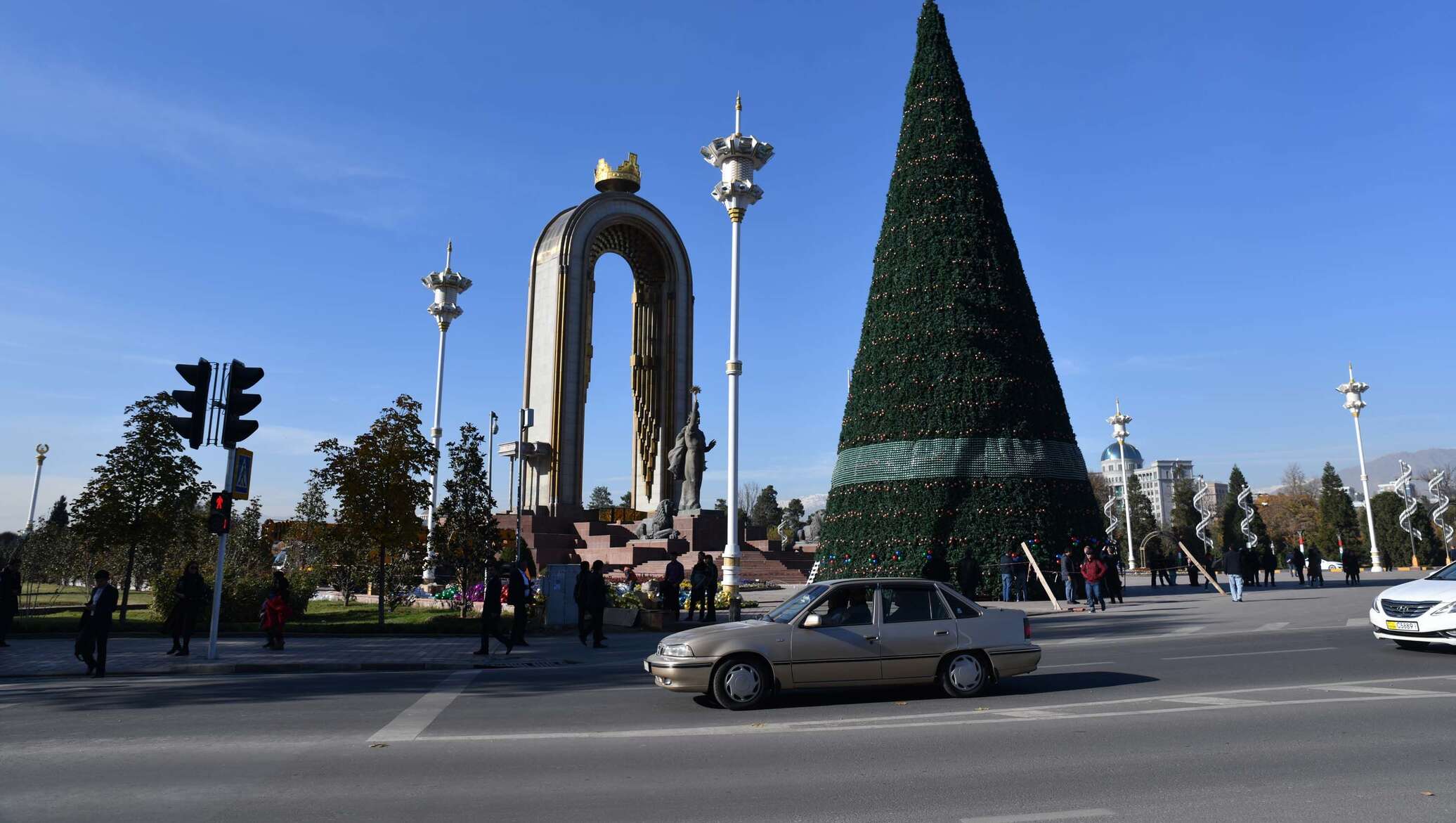 Ёлка в Душанбе 2020
