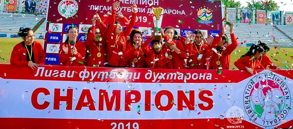 Хатлон - победитель женской Футбольной лиги Таджикиктана - 2019 - Sputnik Таджикистан