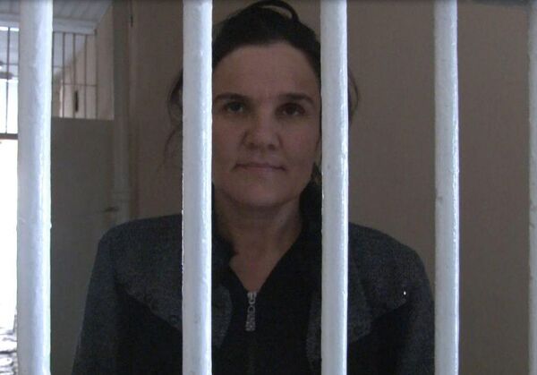 Тафсилоти боздошти муллои ҷодугар: танҳо бо тилло бахткушо ва табобат мекардаст - навор  - Sputnik Тоҷикистон