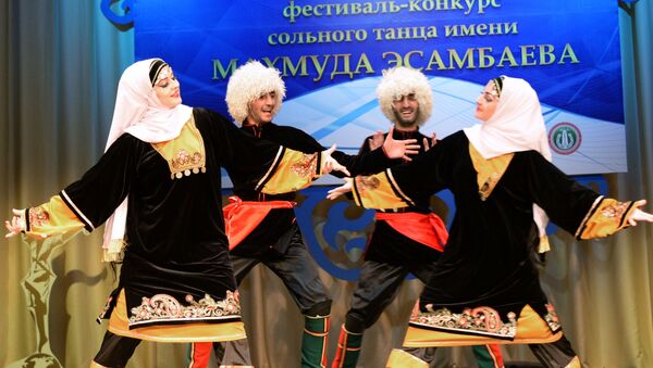Дагестанский танец, архивное фото - Sputnik Таджикистан