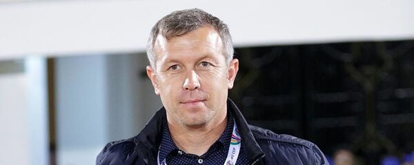 Директор ФК Худжанд Мурод Умаров Директор ФК Худжанд Мурод Умаров - Sputnik Таджикистан