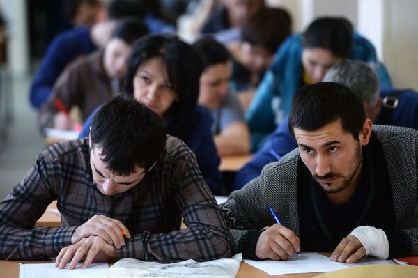 Какой сегодня праздник в Таджикистане и мире: 18 декабря Какой сегодня праздник в Таджикистане и мире: 18 декабря - Sputnik Таджикистан