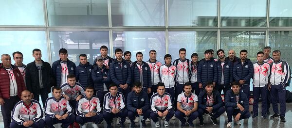 Мунтахаби олимпии Тоҷикистон ба Чин сафар кард Мунтахаби олимпии Тоҷикистон ба Чин сафар кард - Sputnik Тоҷикистон