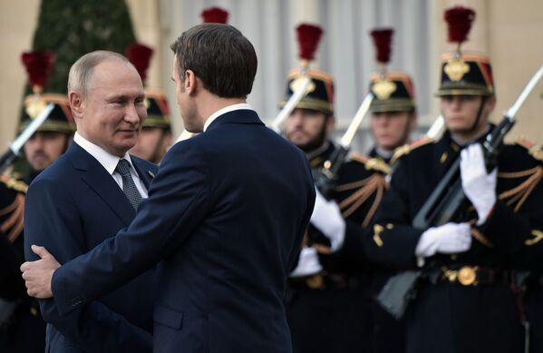 Рабочий визит президента РФ В. Путина во Францию  - Sputnik Таджикистан