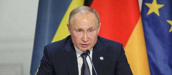 Владимир Путин на пресс-конференции - Sputnik Тоҷикистон