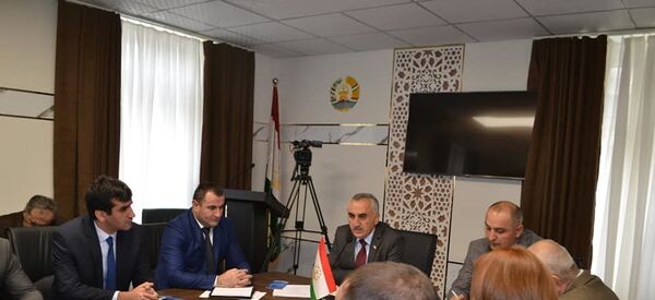 Муаррифии тарҳи нави Бунёди Оқохон дар Хоруғ Муаррифии тарҳи нави Бунёди Оқохон дар Хоруғ - Sputnik Тоҷикистон