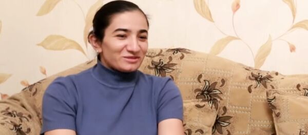 Сухбати ошкоро бо Мавзуна Чориева - YouTube - Sputnik Тоҷикистон