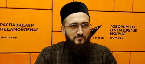 Муфтий: важнее окружить себя дорогими вещами или дорогими людьми? Муфтий: важнее окружить себя дорогими вещами или дорогими людьми? - Sputnik Таджикистан