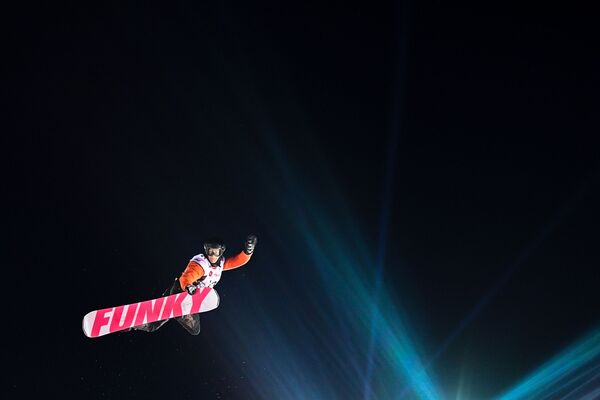 Николас Хубер на этапе мирового тура по сноуборду Grand Prix De Russie 2019 в Москве - Sputnik Таджикистан