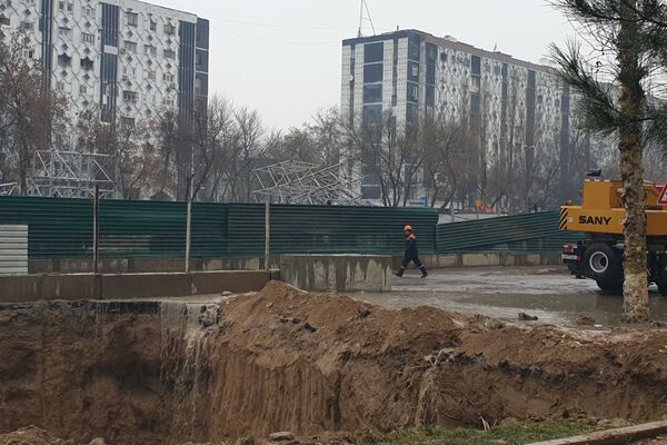 В Ташкенте обрушилась часть строящейся линии метро - Sputnik Тоҷикистон