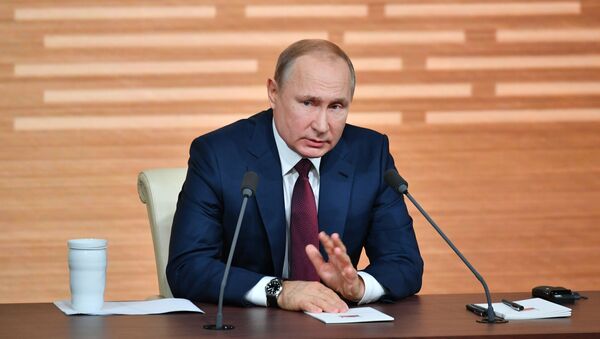 Ежегодная большая пресс-конференция президента РФ В. Путина - Sputnik Таджикистан