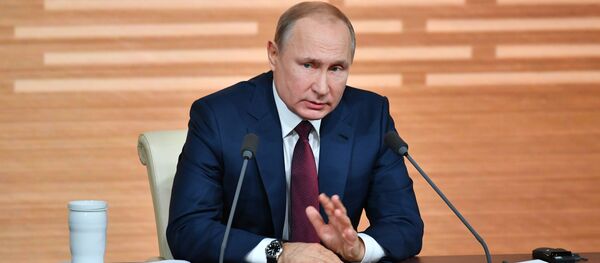 Ежегодная большая пресс-конференция президента РФ В. Путина - Sputnik Таджикистан