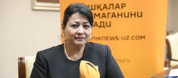 Наблюдатель из Таджикистана Наргис Рахмонова, член Комитета Маджлиси милли Маджлиси Оли Республики Таджикистан по обеспечению конституционных основ, прав и свобод человека, гражданина и законности - Sputnik Таджикистан