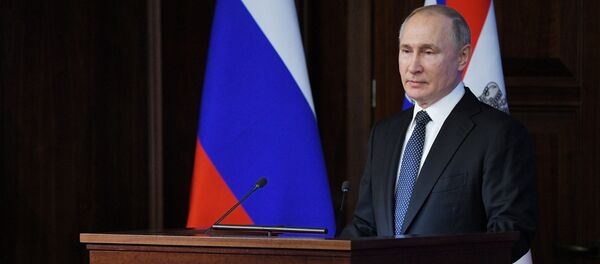 Президент России Владимир Путин Президент России Владимир Путин - Sputnik Таджикистан