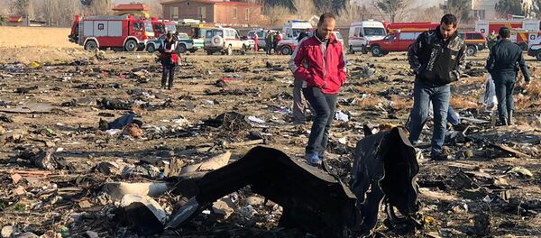 На месте крушения самолета в Иране - Sputnik Тоҷикистон