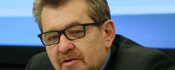 Заведующий отделом Средней Азии и Казахстана Института стран СНГ Андрей Грозин - Sputnik Тоҷикистон