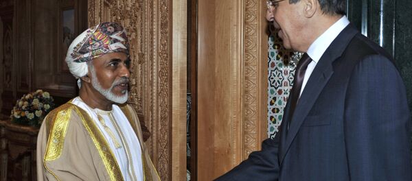 Министр иностранных дел РФ Сергей Лавров встретился с султаном Омана Кабусом Бен Саидом Министр иностранных дел РФ Сергей Лавров встретился с султаном Омана Кабусом Бен Саидом - Sputnik Таджикистан