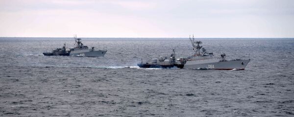 Корабли Черноморского флота во время совместных учений Северного и Черноморского флотов в Черном море - Sputnik Таджикистан