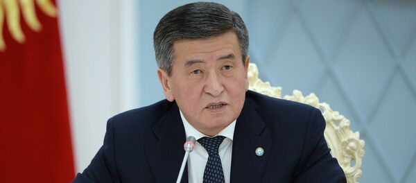 Президент Кыргызской Республики Сооронбай Жээнбеков Президент Кыргызской Республики Сооронбай Жээнбеков - Sputnik Тоҷикистон