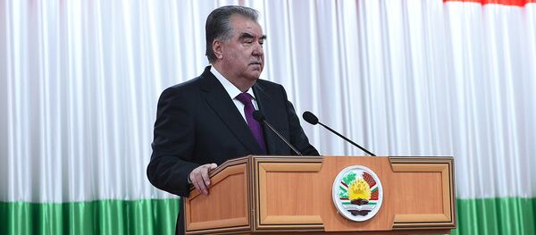 Президент Республики Таджикистан Эмомали Рахмон Президент Республики Таджикистан Эмомали Рахмон - Sputnik Таджикистан