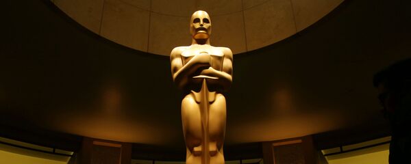 Статуя Оскара в Лос-Анджелисе - Sputnik Таджикистан