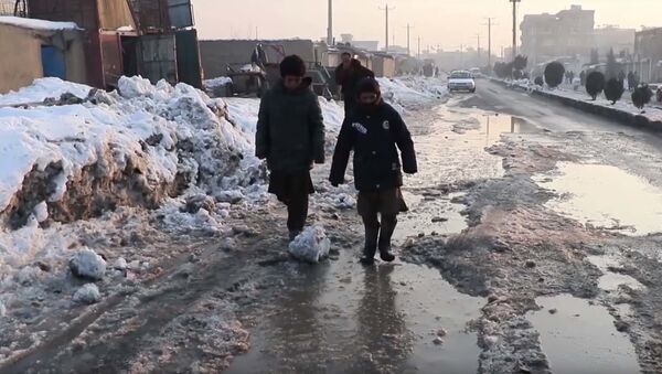 Аномальные морозы в Афганистане: погибли десятки местных жителей - YouTube - Sputnik Тоҷикистон