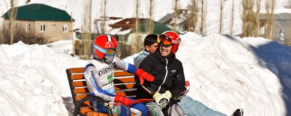 Лыжный сезон в Сафед-Даре - Sputnik Таджикистан