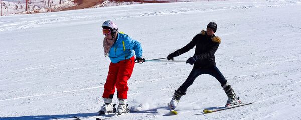 Лыжный сезон в Сафед-Даре Лыжный сезон в Сафед-Даре - Sputnik Таджикистан