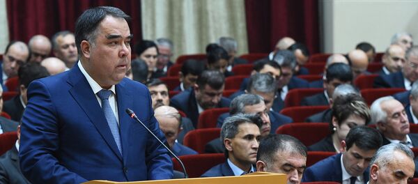 Раджаббой Ахмадзода, глава Согдийской области Раджаббой Ахмадзода, глава Согдийской области - Sputnik Тоҷикистон