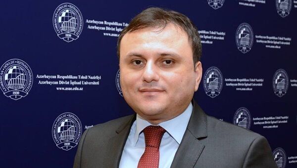 Экономист Эльшан Багирзаде  - Sputnik Таджикистан