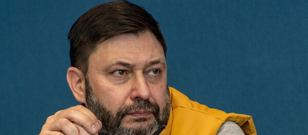 Исполнительный директор МИА Россия сегодня Кирилл Вышинский во время пресс-конференции на полях сессии Парламентской ассамблеи Совета Европы - Sputnik Таджикистан