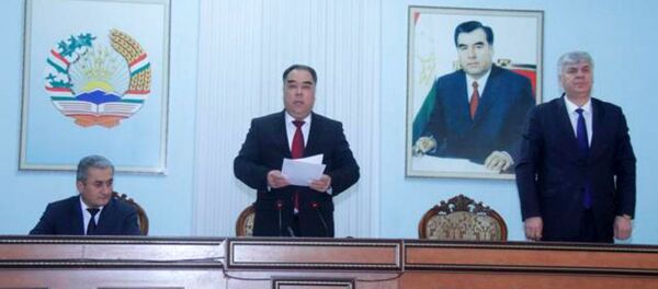 Муаррифии раиси нави шаҳри Исфара Сулаймонзода Акрам Раҳим  - Sputnik Тоҷикистон