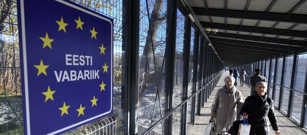 Пешеходный КПП Нарва-2 открылся на границе РФ и Эстонии - Sputnik Таджикистан