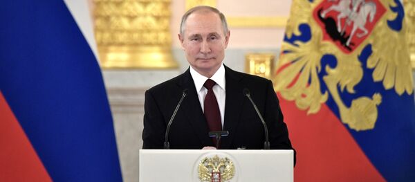 Президент РФ Владимир Путин Президент РФ Владимир Путин - Sputnik Таджикистан