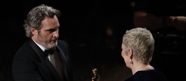 Хоакин Феникс Хоакин Феникс - Sputnik Таджикистан