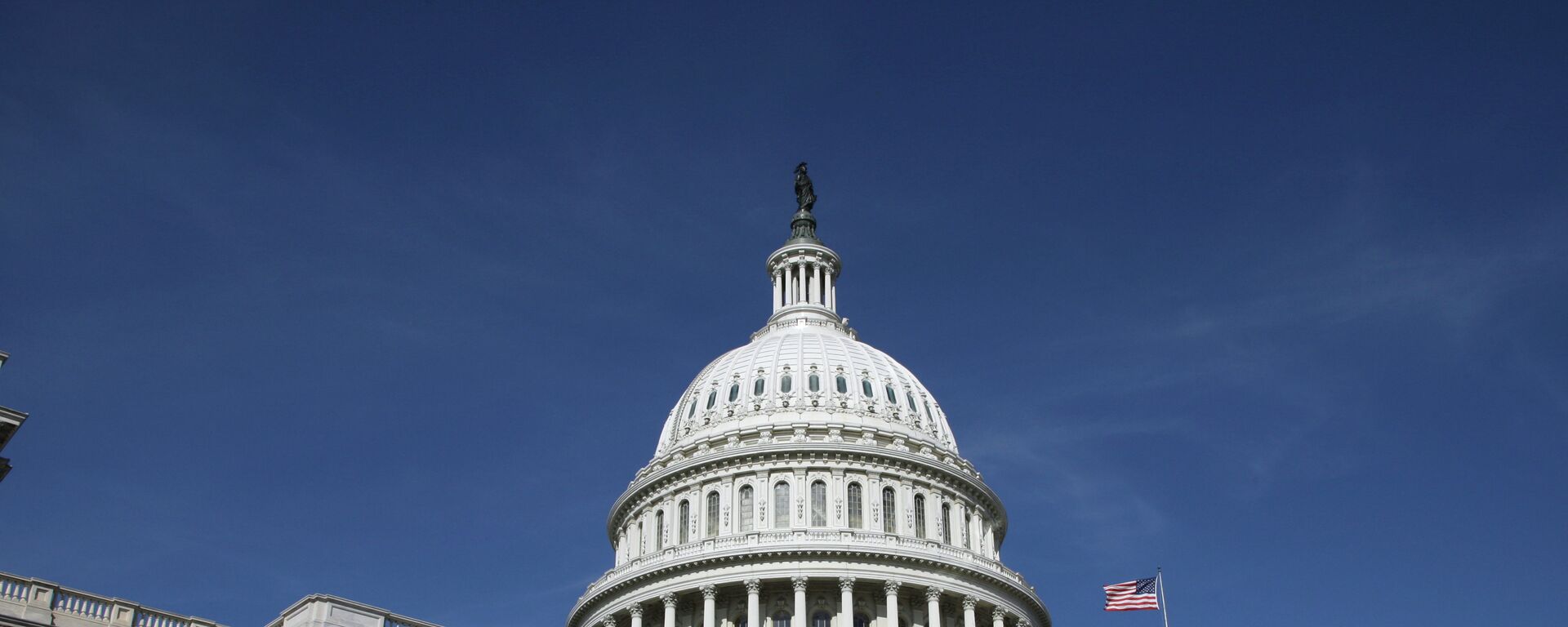 Капитолий (United States Capitol) на Капитолийском холме в Вашингтоне - Sputnik Таджикистан, 1920, 09.12.2021