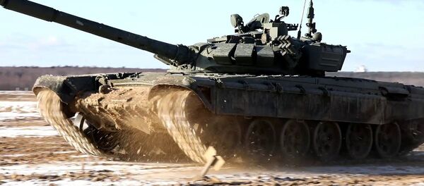 Стрельбы танкистов ЗВО в Московской и Нижегородской областях - YouTube - Sputnik Таджикистан