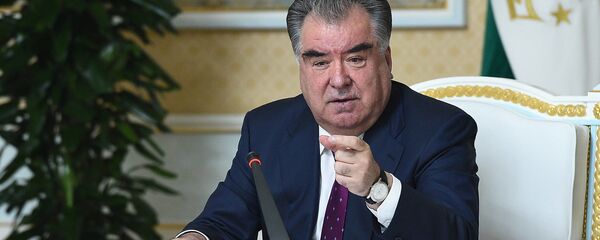 Президент Республики Таджикистан Эмомали Рахмон Президент Республики Таджикистан Эмомали Рахмон - Sputnik Тоҷикистон