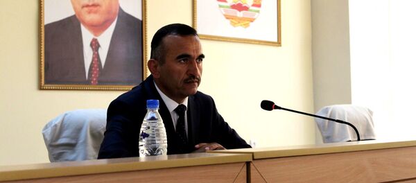 Генерал-майор Карим Иброҳимзода, сардори раёсати Агентии назорати давлатии молиявӣ ва мубориза бо коррупсия дар вилояти Суғд,  - Sputnik Тоҷикистон