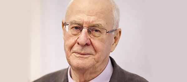 Вирусолог Виктор Зуев - Sputnik Тоҷикистон