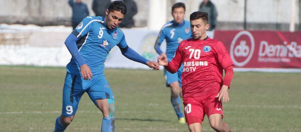 Поединок плей-офф Кубка АФК-2020 между Худжандом и Нефтчи Поединок плей-офф Кубка АФК-2020 между Худжандом и Нефтчи - Sputnik Тоҷикистон