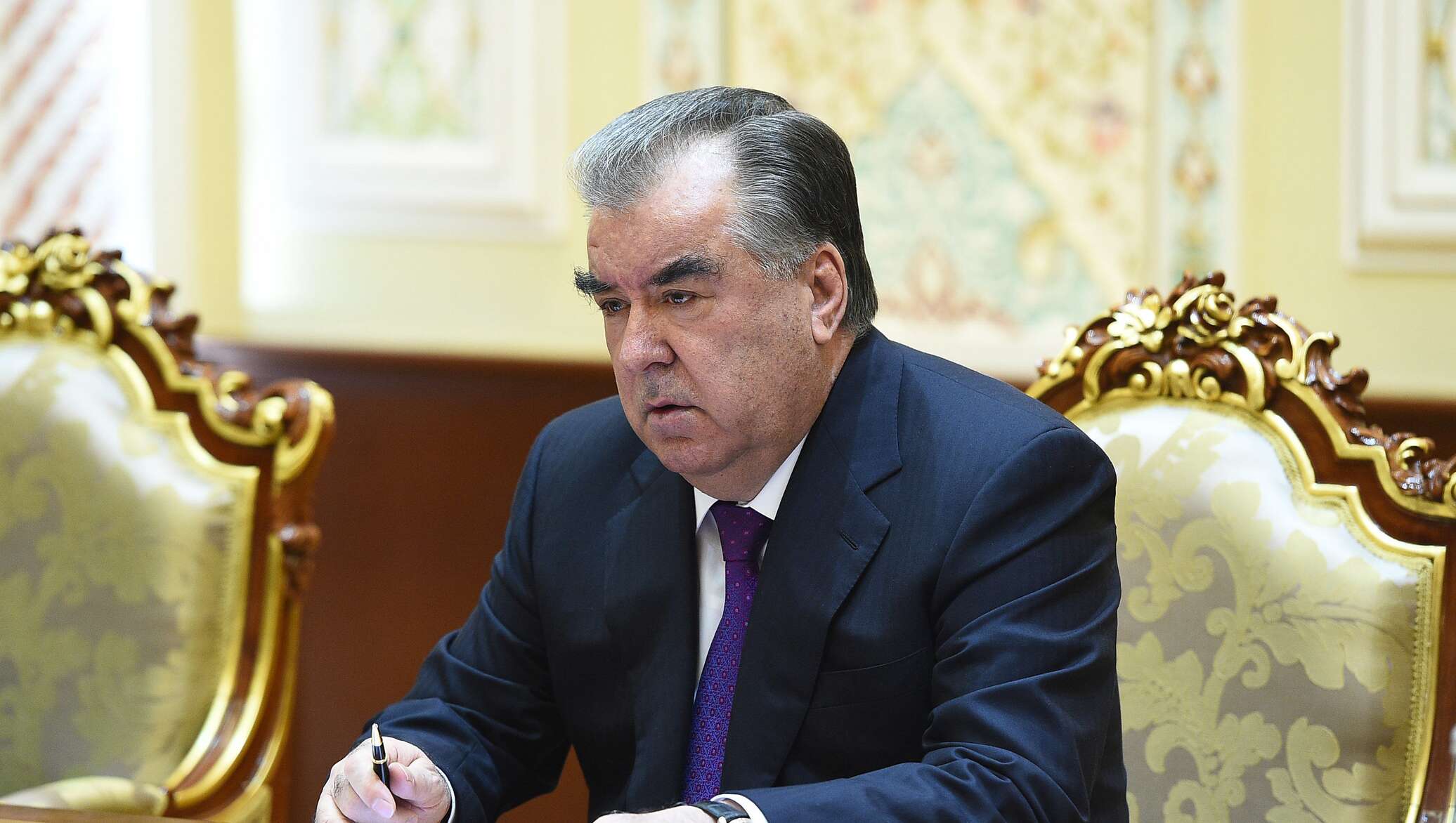 Заявление президента таджикистана. Эмомали Рахмон. Эмомали Рахмонов 1994. Эмомали Рахмон 1993.