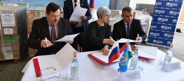 Российская Федерация предоставила Министерству здравоохранения медикаменты и хирургические принадлежности Российская Федерация предоставила Министерству здравоохранения медикаменты и хирургические принадлежности - Sputnik Таджикистан