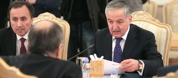Встреча глав МИД РФ и Таджикистана С. Лаврова и С. Мухриддина Встреча глав МИД РФ и Таджикистана С. Лаврова и С. Мухриддина - Sputnik Тоҷикистон