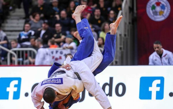 Ҷашнҳои рӯзи 31 август дар Тоҷикистон ва ҷаҳон Ҷашнҳои рӯзи 31 август дар Тоҷикистон ва ҷаҳон - Sputnik Тоҷикистон