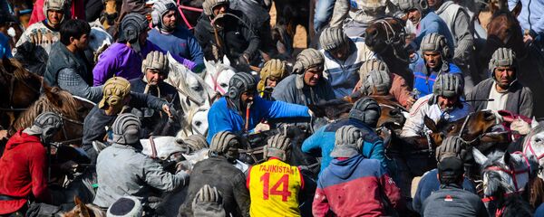 Традиционный турнир Бузкаши в Кулябе - Sputnik Таджикистан