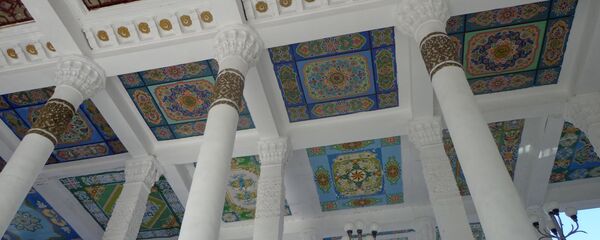 Чайхана Рохат, архивное фото Чайхана Рохат, архивное фото - Sputnik Тоҷикистон