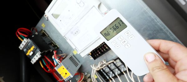 Установка умных счетчиков  - Sputnik Таджикистан